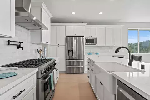 2404 Celestin Ct, Ukiah, CA 95482 photo 13