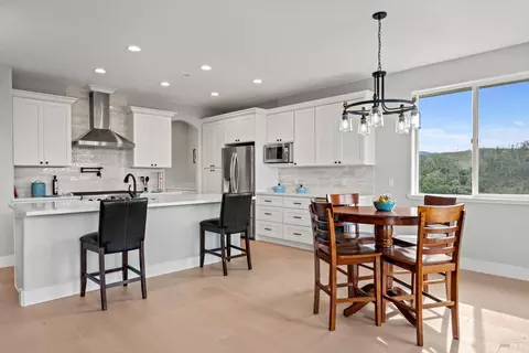 2404 Celestin Ct, Ukiah, CA 95482 photo 15