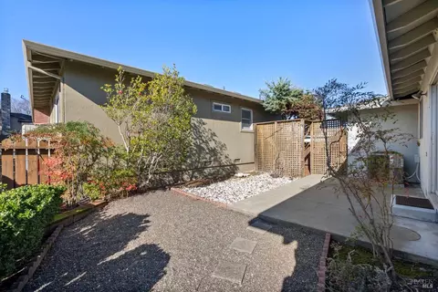 20718 Flint Ct, Sonoma, CA 95476 photo 22