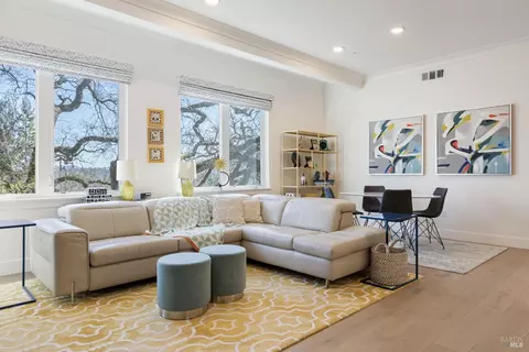 15 Woodbury Highlands Ct #21, Lafayette, CA 94549