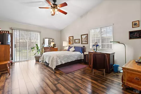 5564 Burgundy Ct, Vallejo, CA 94591 photo 15