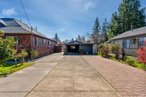 611 Holden St, Ukiah, CA 95482 photo 47