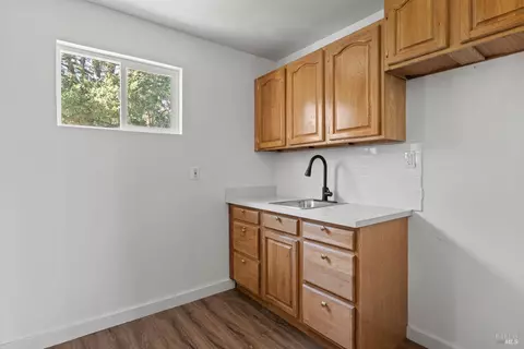611 Holden St, Ukiah, CA 95482 photo 26