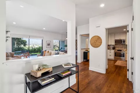 84 Eucalyptus Knoll St, Mill Valley, CA 94941 photo 6