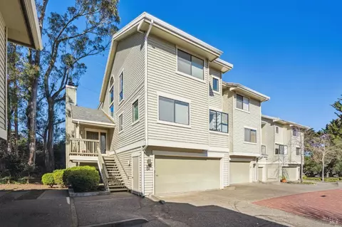 84 Eucalyptus Knoll St, Mill Valley, CA 94941 photo 2