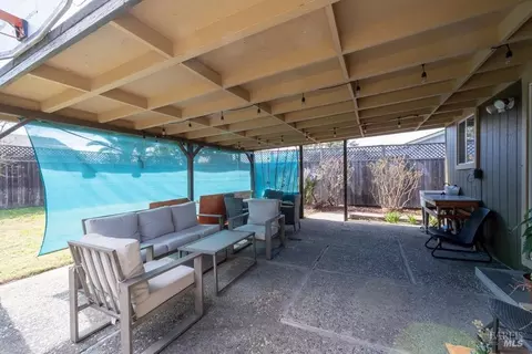 564 Park Glen Dr, Windsor, CA 95492 photo 19