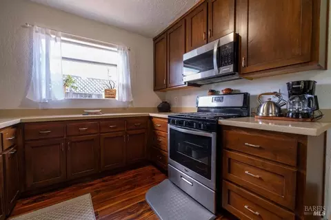 564 Park Glen Dr, Windsor, CA 95492 photo 7