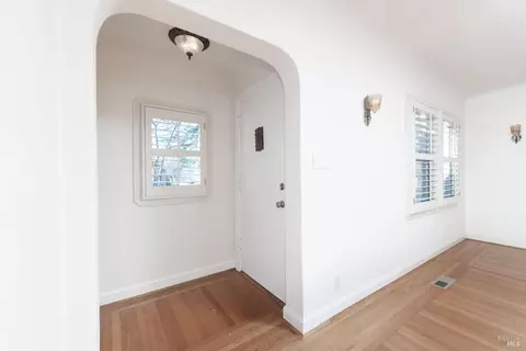 1503 Illinois St, Vallejo, CA 94590 photo 13