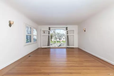 1503 Illinois St, Vallejo, CA 94590 photo 9