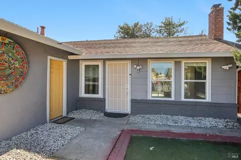 129 Carnation Cir, Vallejo, CA 94589 photo 5