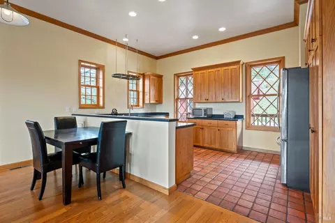 Kitchen - 14950 Ridgeview Rd, Willits, CA 95490 photo 1 of 4