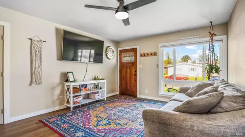 381 Deodara St, Vacaville, CA 95688 photo 10