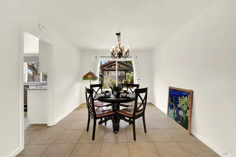 Dining - 3537 Springfield Dr, Fairfield, CA 94534 photo 1 of 2