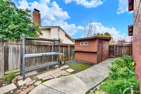 Exterior - 3537 Springfield Dr, Fairfield, CA 94534 photo 25 of 26