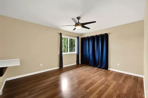 Bedroom - 3537 Springfield Dr, Fairfield, CA 94534 photo 4 of 9