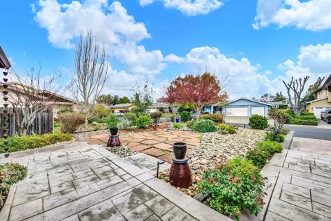 Exterior - 3537 Springfield Dr, Fairfield, CA 94534 photo 9 of 26