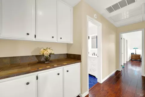 Entry Way - 3537 Springfield Dr, Fairfield, CA 94534 photo 6 of 6