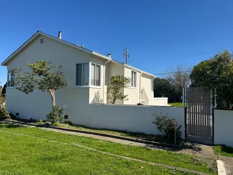 341 Alhambra Ave, Vallejo, CA 94591 photo 2
