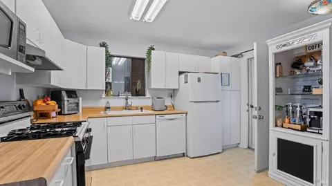 208 Jackson St, Fairfield, CA 94533 photo 17