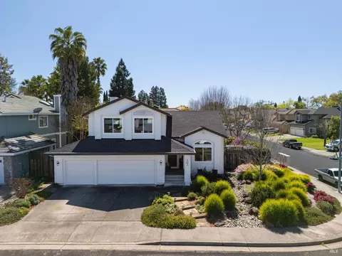 502 Pistachio Pl, Windsor, CA 95492 photo 3
