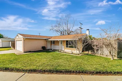 155 Lakewood Ave, Vallejo, CA 94591 photo 2