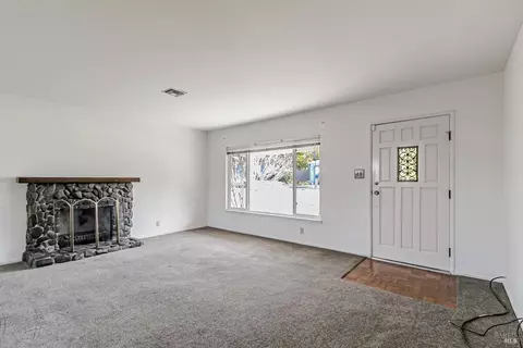 155 Lakewood Ave, Vallejo, CA 94591 photo 11