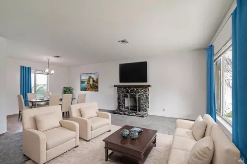 155 Lakewood Ave, Vallejo, CA 94591 photo 4