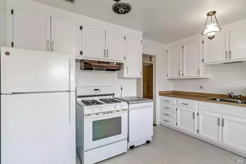 155 Lakewood Ave, Vallejo, CA 94591 photo 8