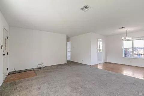155 Lakewood Ave, Vallejo, CA 94591 photo 15
