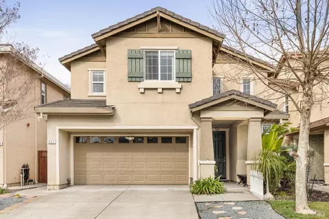 607 Citrine Cir E, Fairfield, CA 94534 photo 2