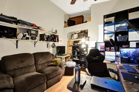 233 Voyager Dr, Vallejo, CA 94590 photo 32