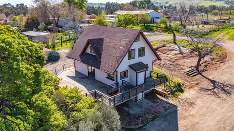 140 Rice Ln, Vacaville, CA 95688