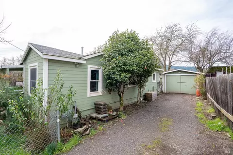 1470 Willow Ln, Willits, CA 95490 photo 5