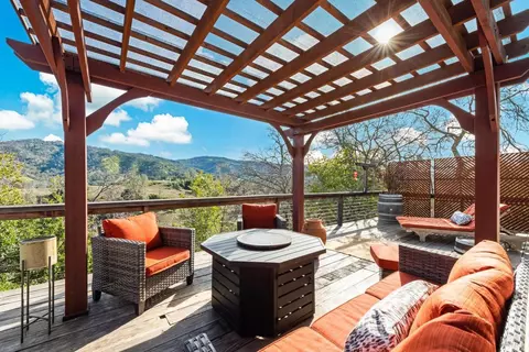 Exterior - 26 Sorrell Ct, Napa, CA 94558 photo 15 of 36