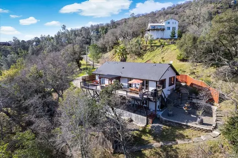 Exterior - 26 Sorrell Ct, Napa, CA 94558 photo 24 of 36