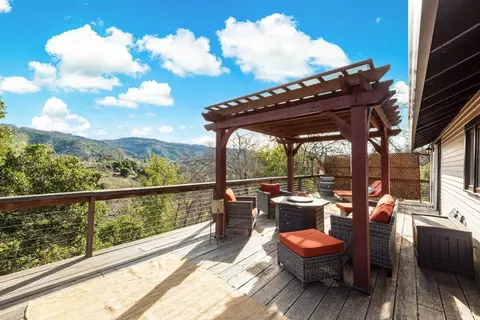 Exterior - 26 Sorrell Ct, Napa, CA 94558 photo 13 of 36