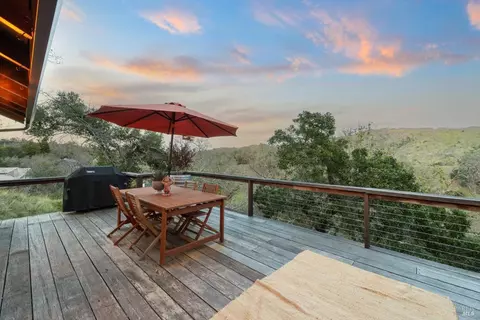 Exterior - 26 Sorrell Ct, Napa, CA 94558 photo 31 of 36