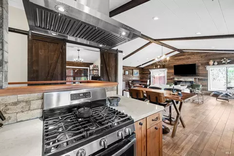 Kitchen - 26 Sorrell Ct, Napa, CA 94558 photo 5 of 5