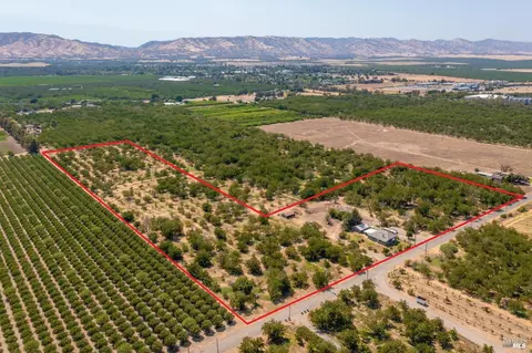9211 Boyce Rd, Winters, CA 95694