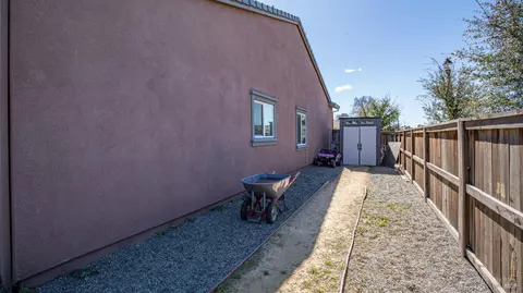 990 Camelia Dr, Dixon, CA 95620 photo 44
