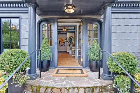 Entry Way - 65 Poplar Ave, Ross, CA 94957 photo 1 of 4