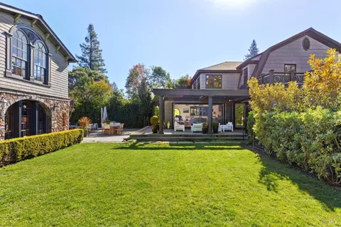 Exterior - 65 Poplar Ave, Ross, CA 94957 photo 6 of 18