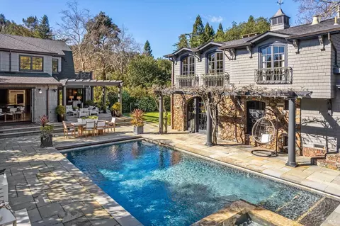 Exterior - 65 Poplar Ave, Ross, CA 94957 photo 14 of 18