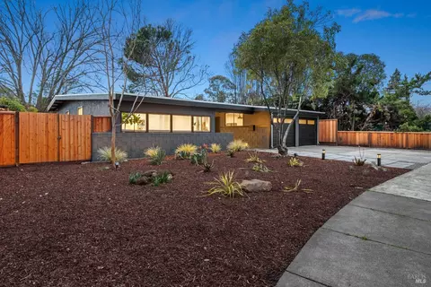 2449 Merced St, Napa, CA 94558 photo 8