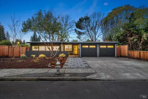 2449 Merced St, Napa, CA 94558