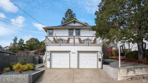 620 Prospect St, Petaluma, CA 94952