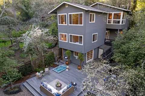 223 Cascade Dr, Fairfax, CA 94930