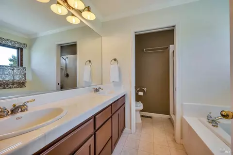 1096 Red Tail Rd, Healdsburg, CA 95448 photo 24
