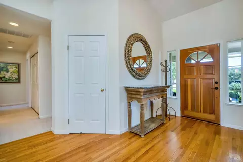 1096 Red Tail Rd, Healdsburg, CA 95448 photo 6