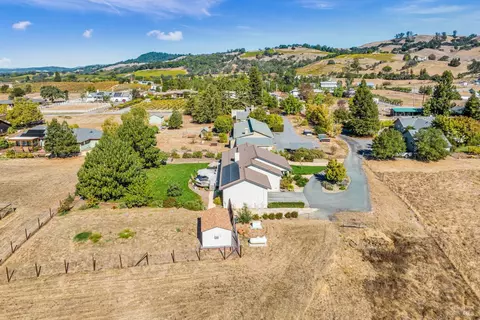 1096 Red Tail Rd, Healdsburg, CA 95448 photo 33
